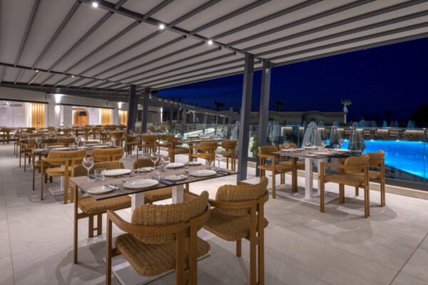 Sun Beach Resort_Beachfront Wing_Dion Ala Carte Restaurant & Bar2_High_Res