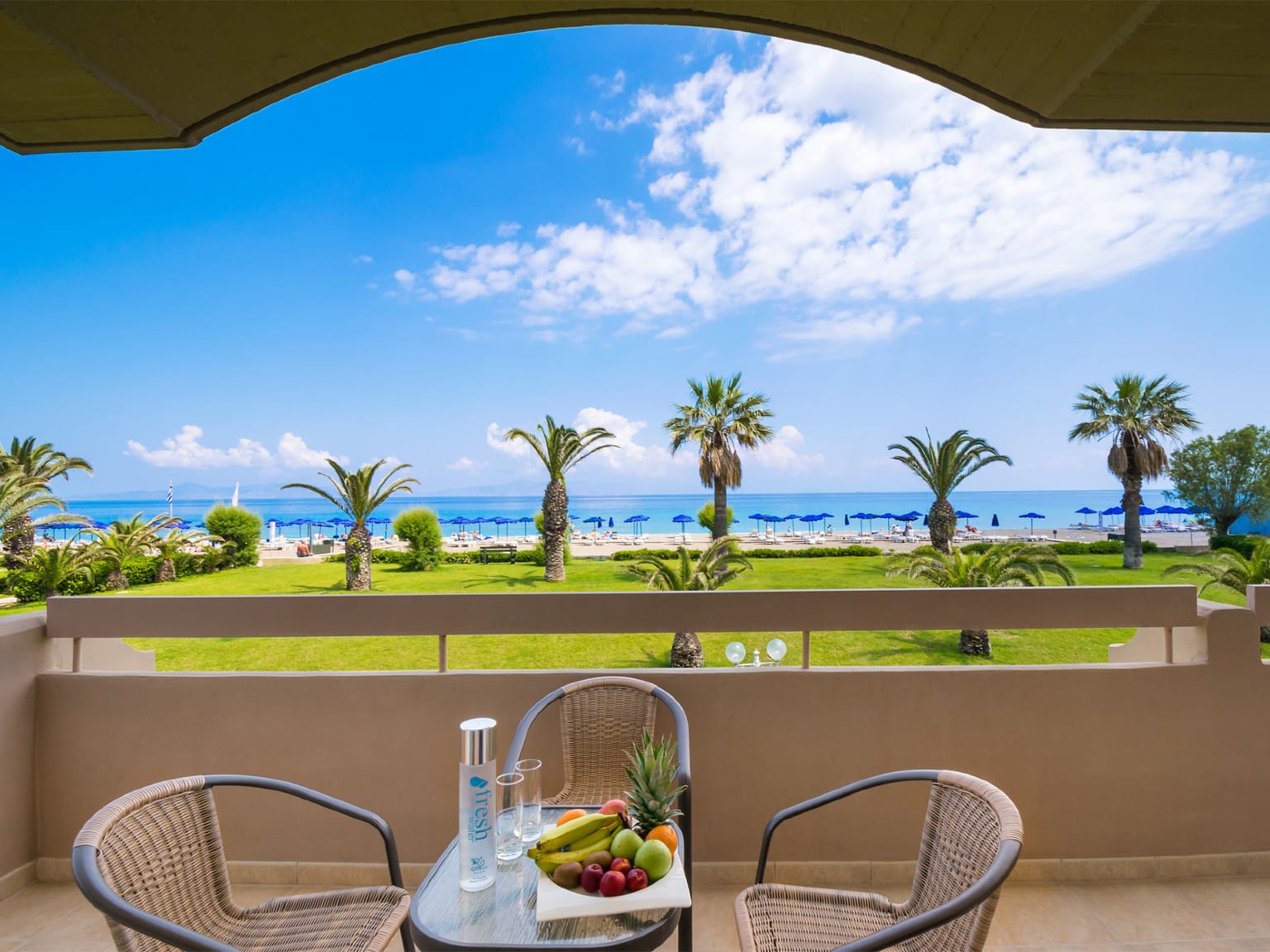 ялиссос родос. Sun beach resort. пляж ялиссос. сансет бийч-4 комплекс homesoverseas. родос отель сан бич.