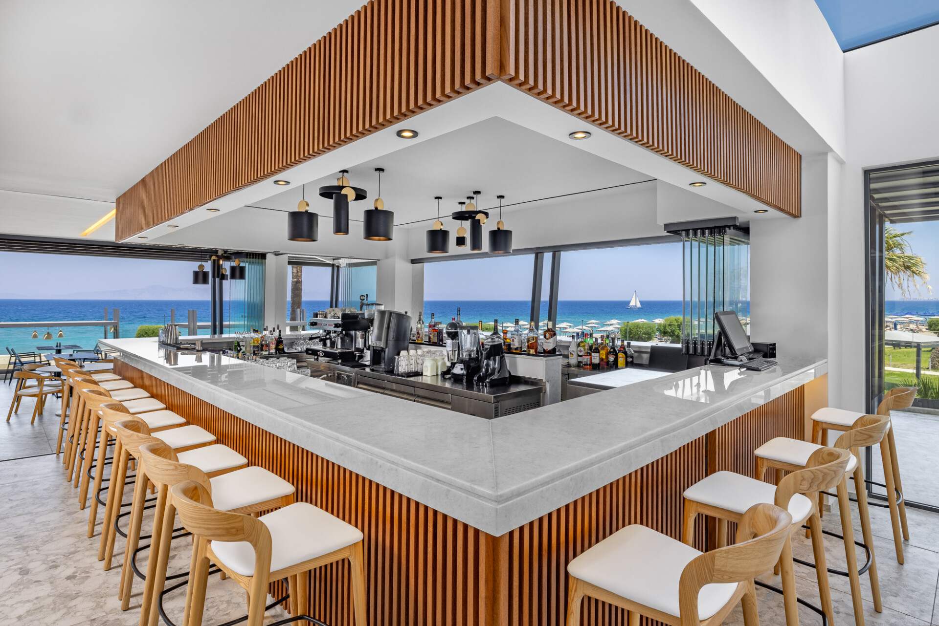 Thalassa Beachfront Restaurant & Bar