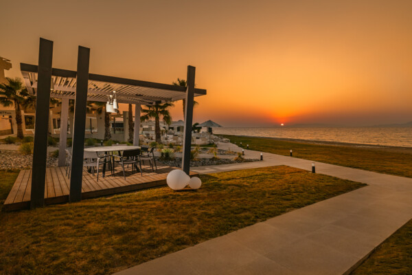 Thalassa Beachfront Restaurant & Bar | Sunset View