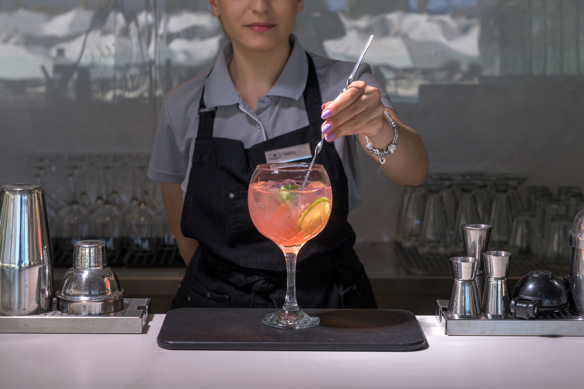 Dion Ala Carte Restaurant restaurant & Bar_PoolBar-5_High_Res
