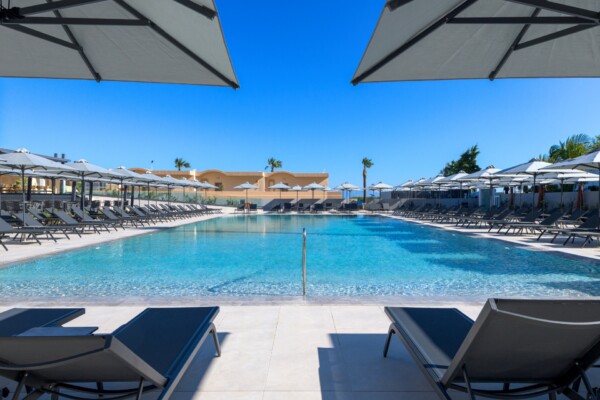 Sun Beach Resort_Beachfront Wing_MainPoolArea-4_High_Res