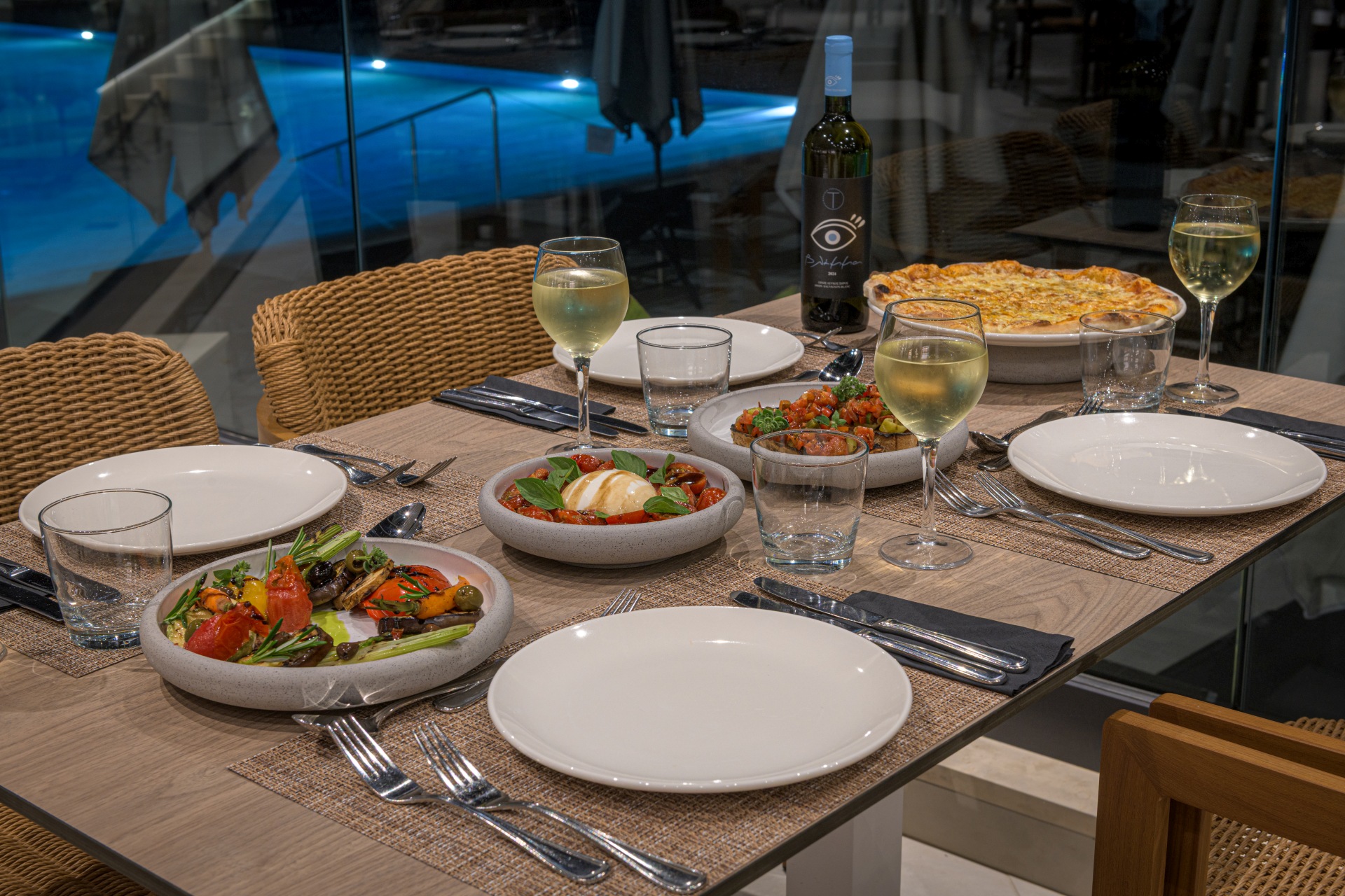 Themed-Night-Dion-Italian-Cuisine-1_High_Res